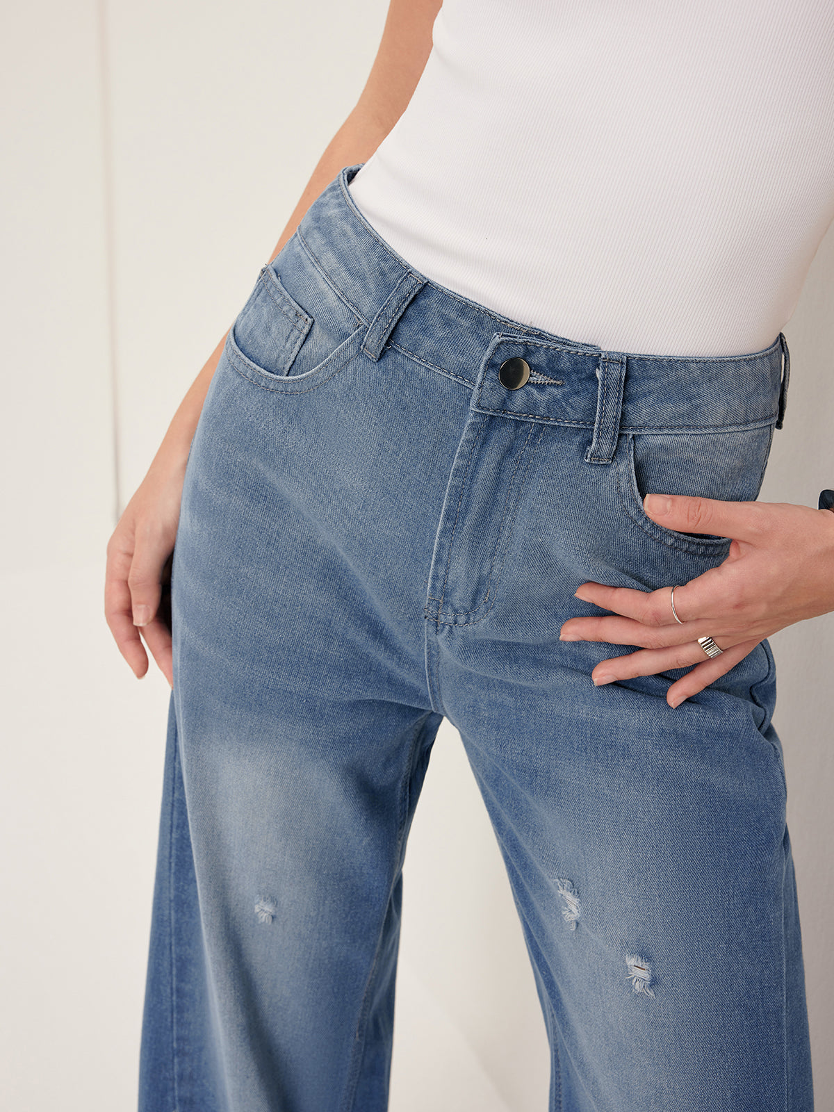 Piping Straight Denim Jean