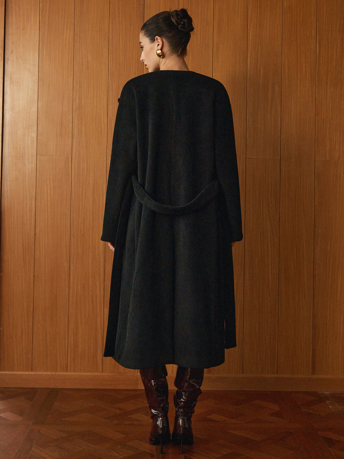 Versatile Belted Warm Coat With Matching Scarf