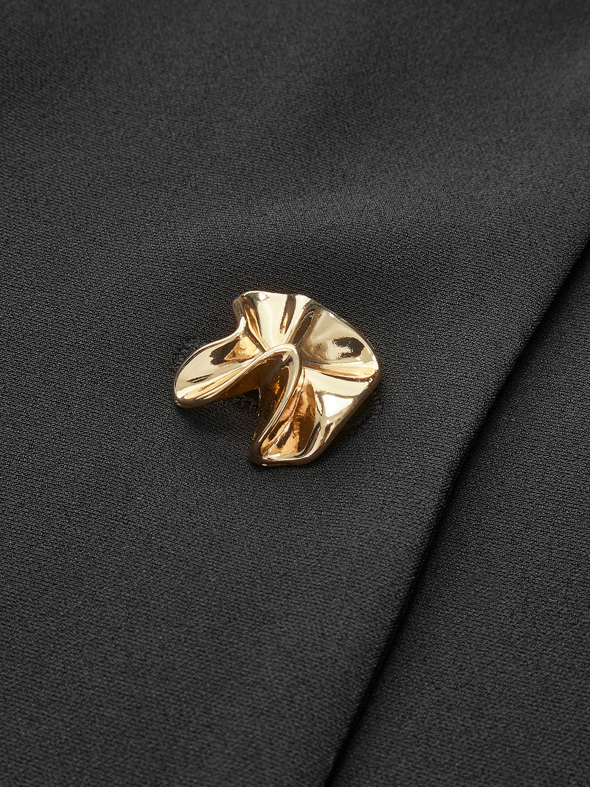 V-Neck Two-Tone Pleated Button Dress