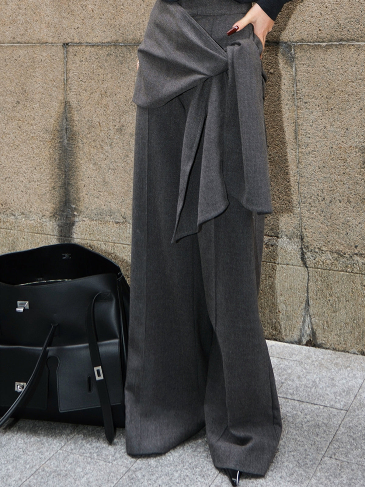 Utility Mid-Waist Knotted Design Pants