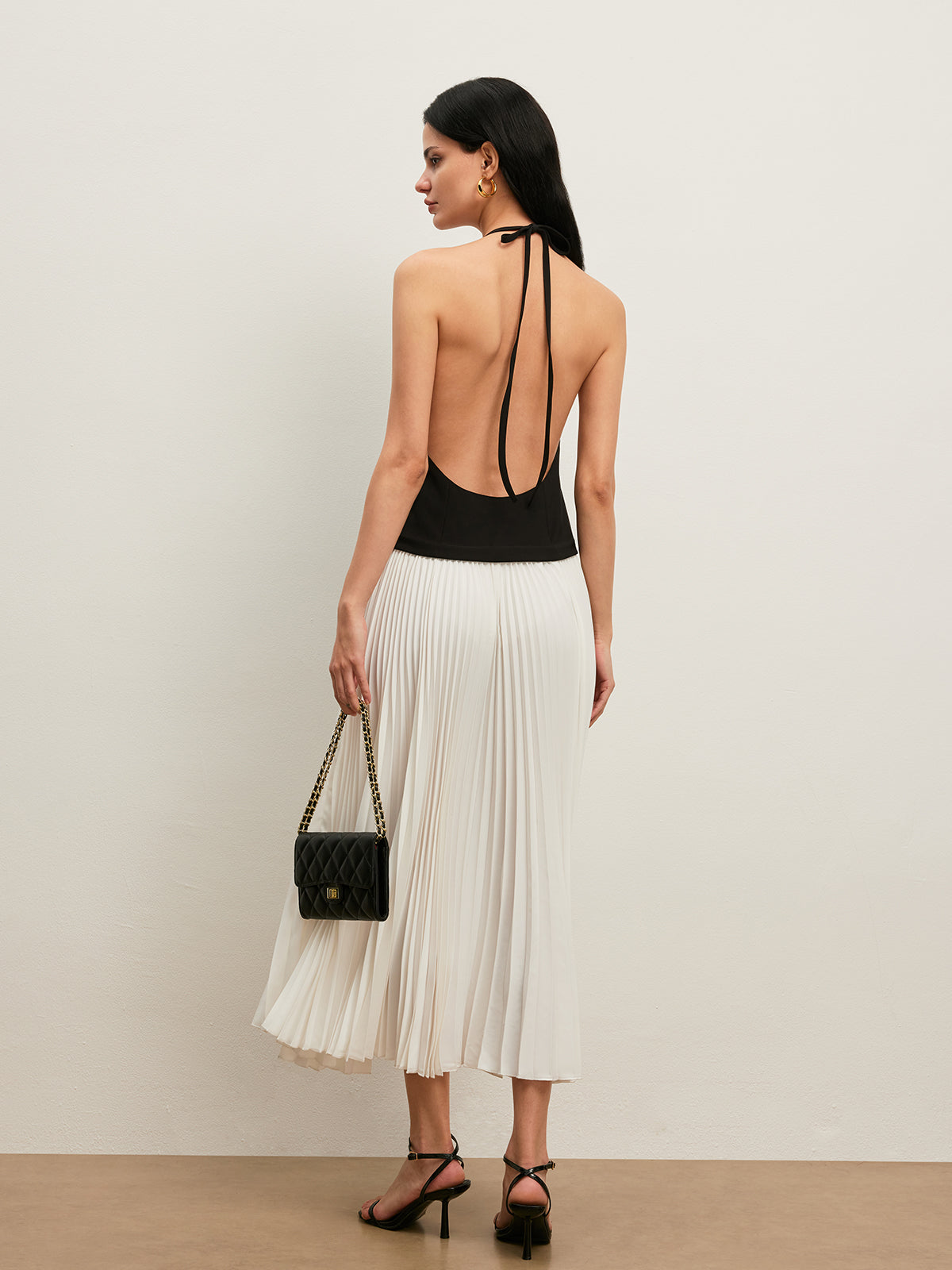 Backless Halter Pleated Dress
