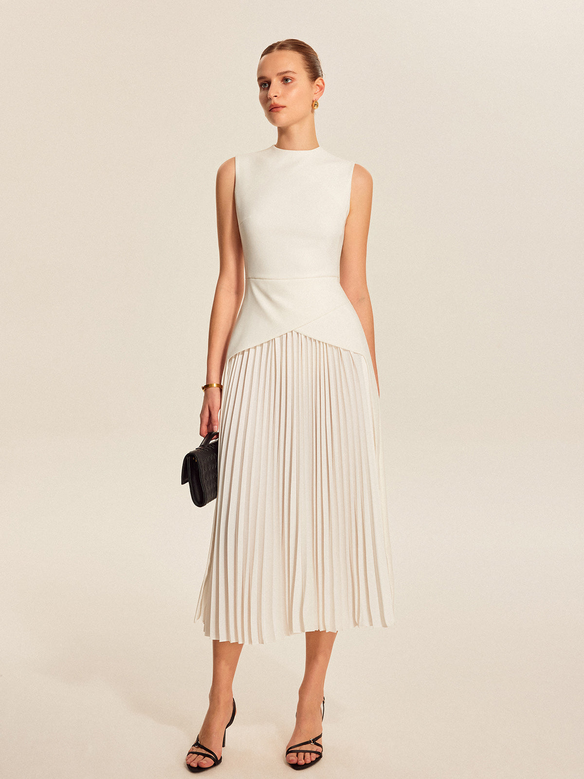 Sleeveless Pleated Dress