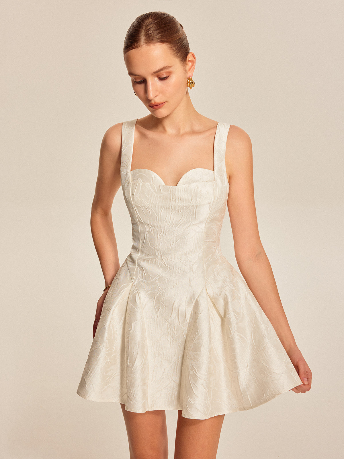 Sweetheart Neckline Flared Dress