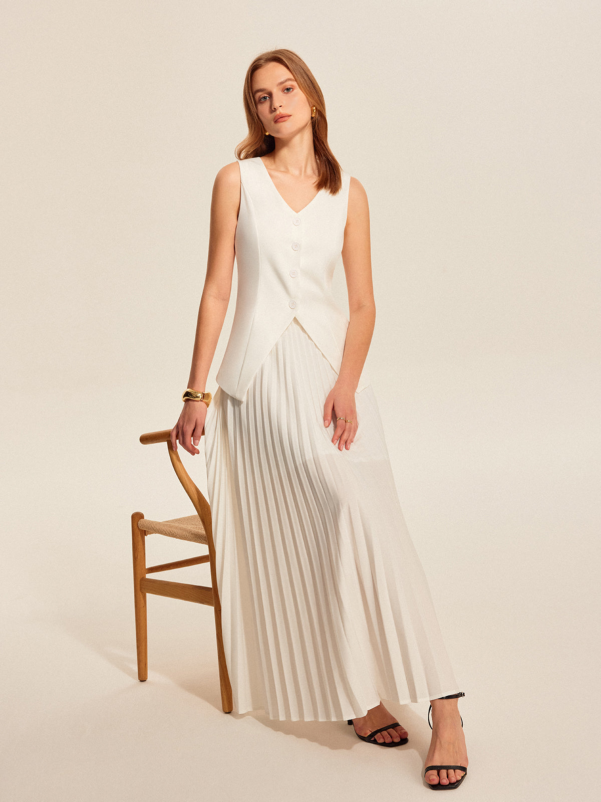 Buttoned Vest Pleated Skirt Set