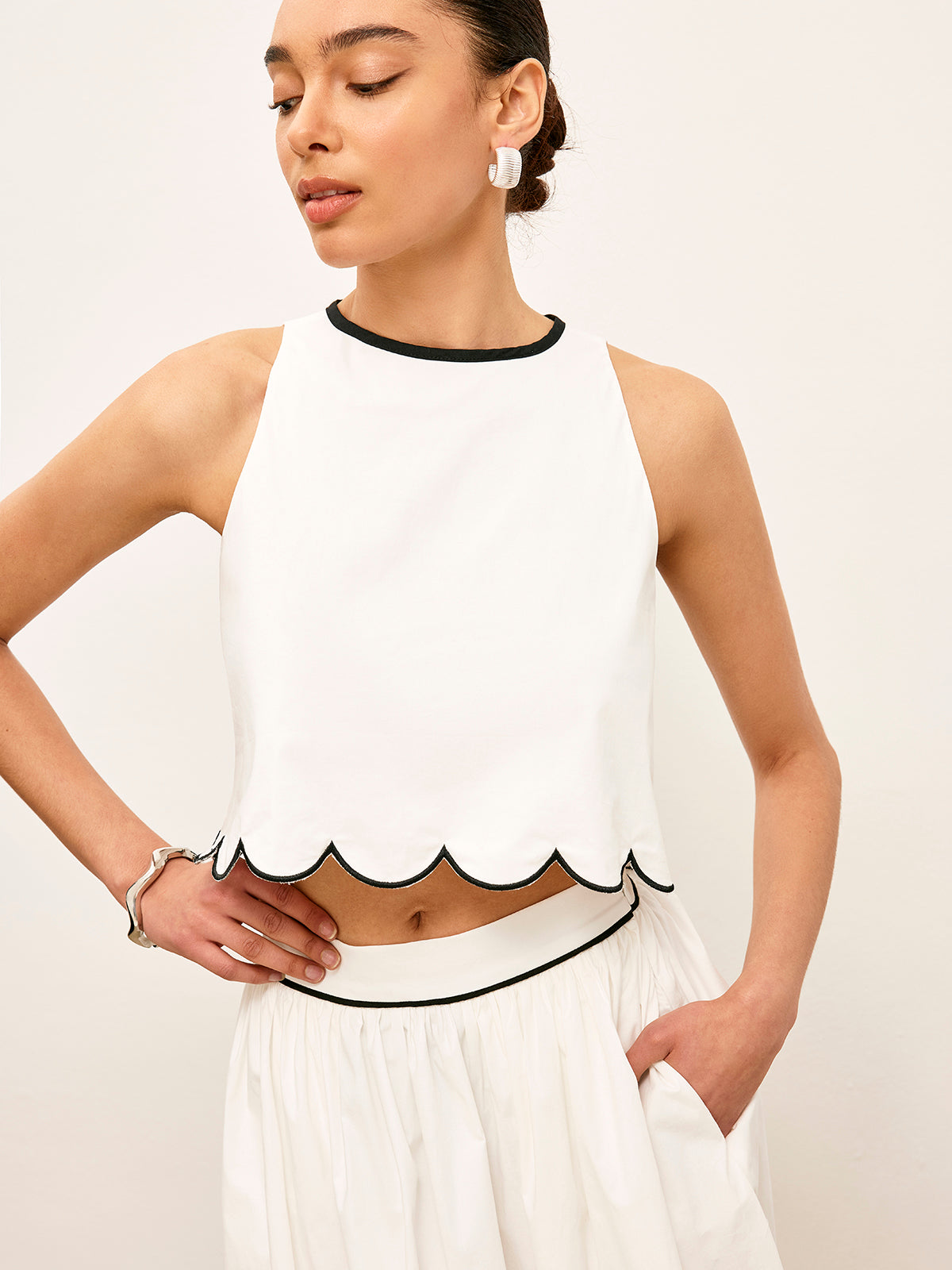 Scallop Trim Color Block Sleeveless Skirt Set