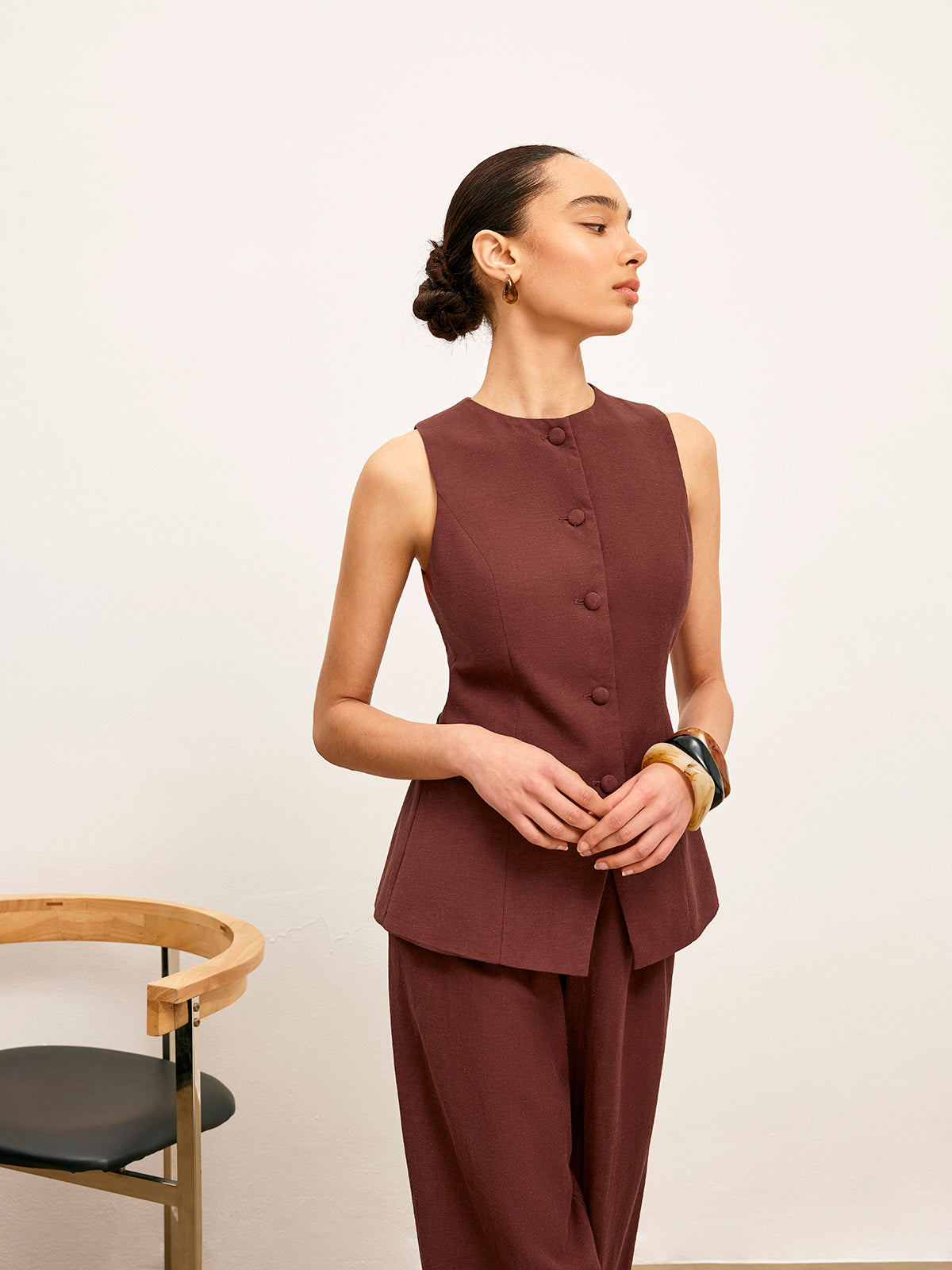 Button-Up Vest With Pocket Detail