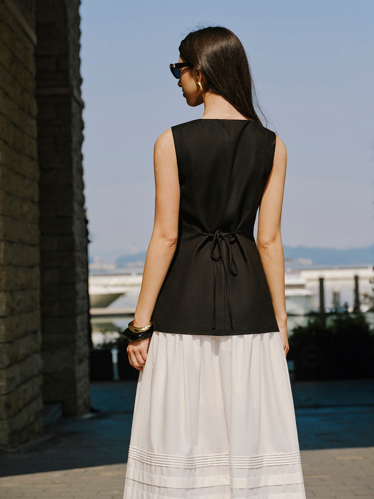 Linen Blend Button-Detail Vest