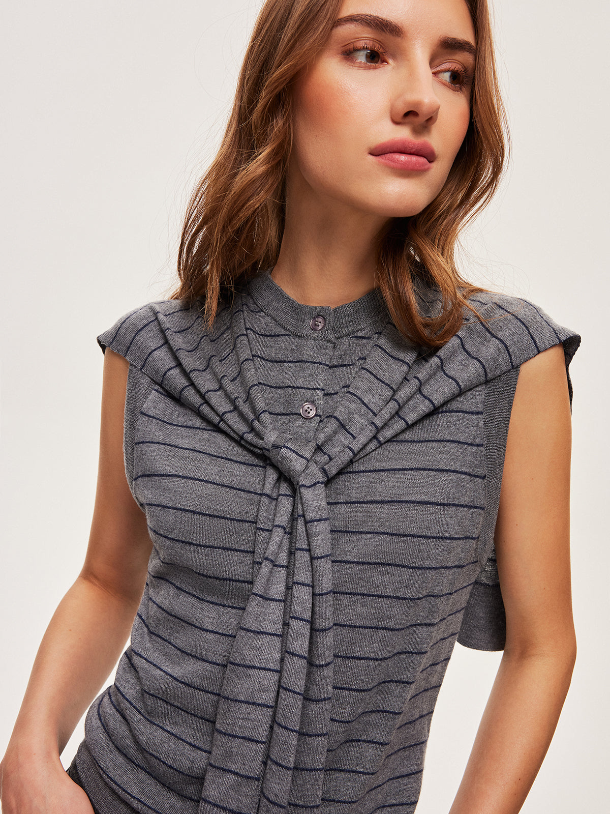 2 In 1 Striped Knotted Button Sleeveless Sweater Vest