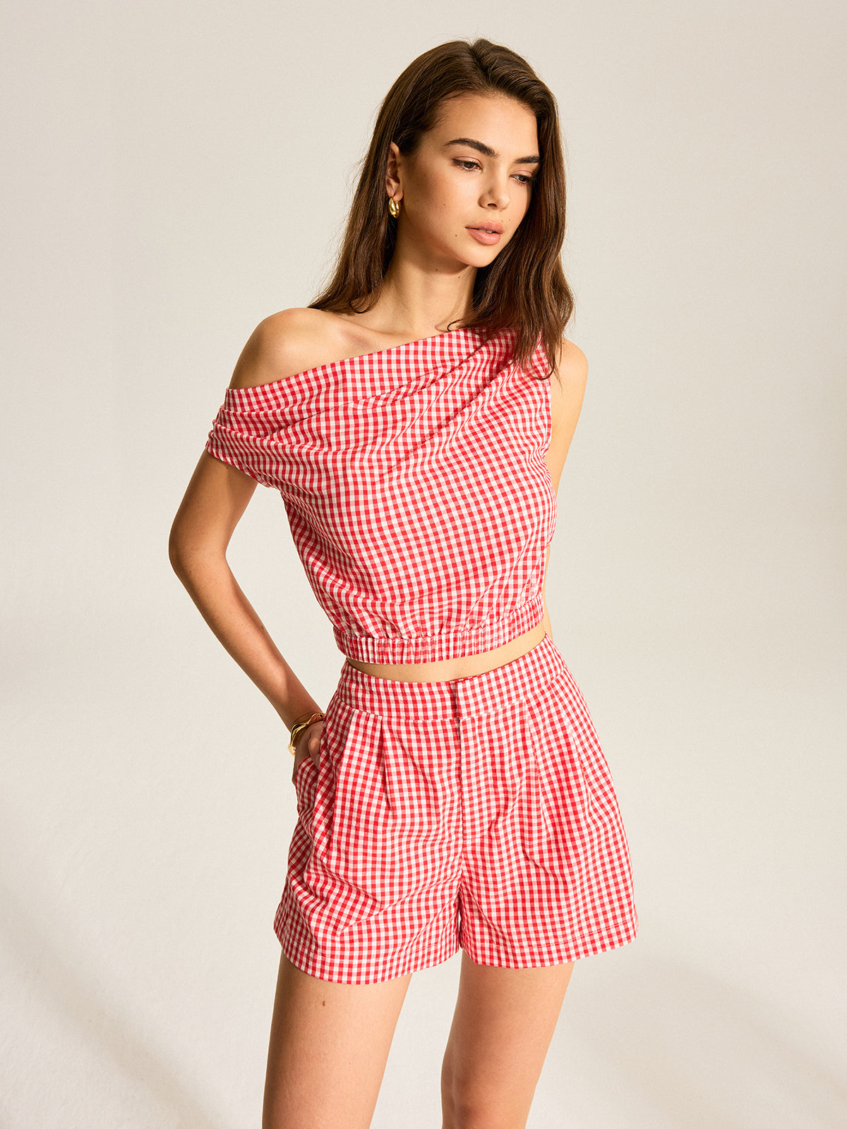 One-Shoulder Top And Striped Shorts Shorts set