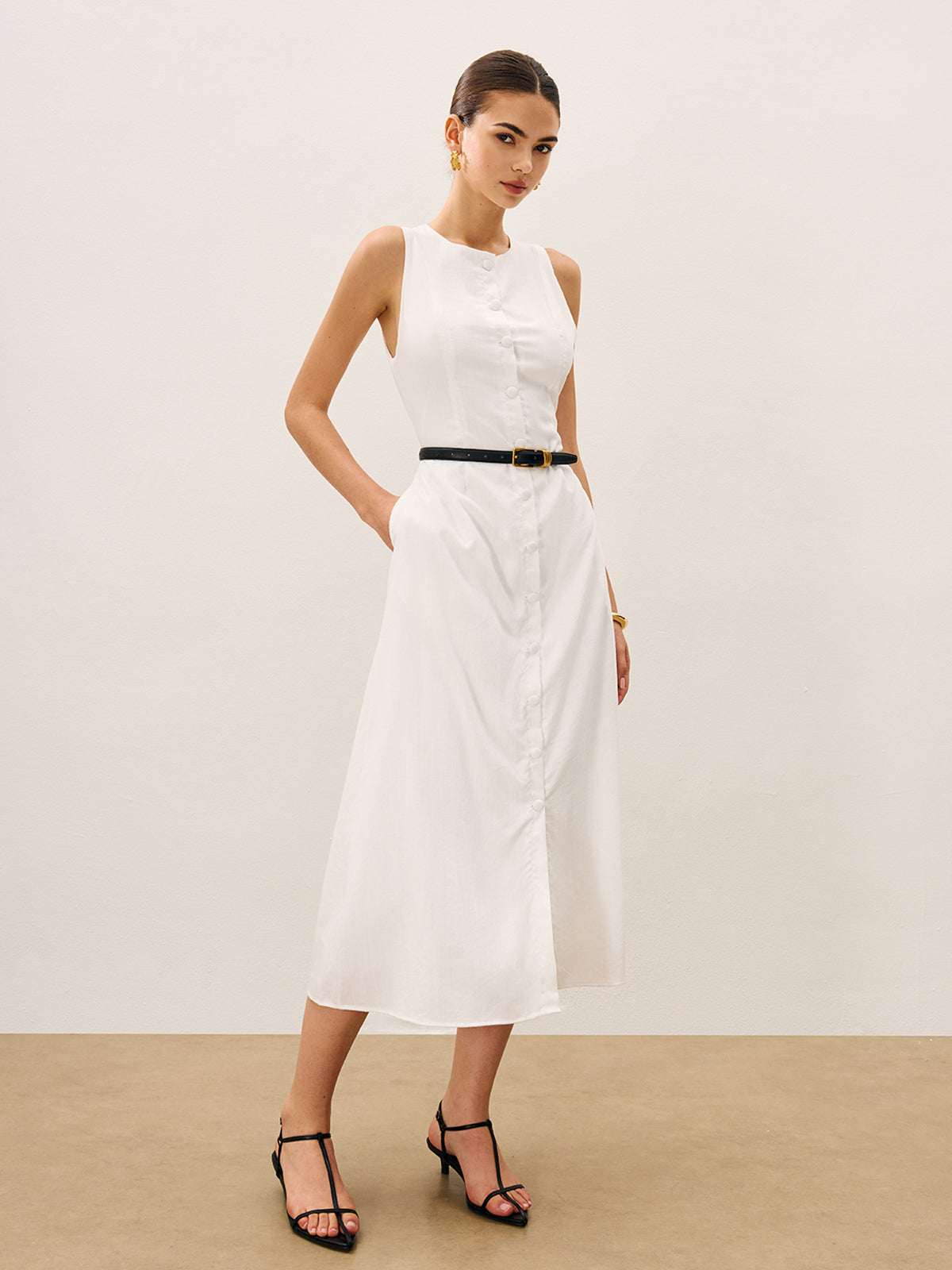 Cotton & Linen Button-Front Sleeveless Dress Without Belt