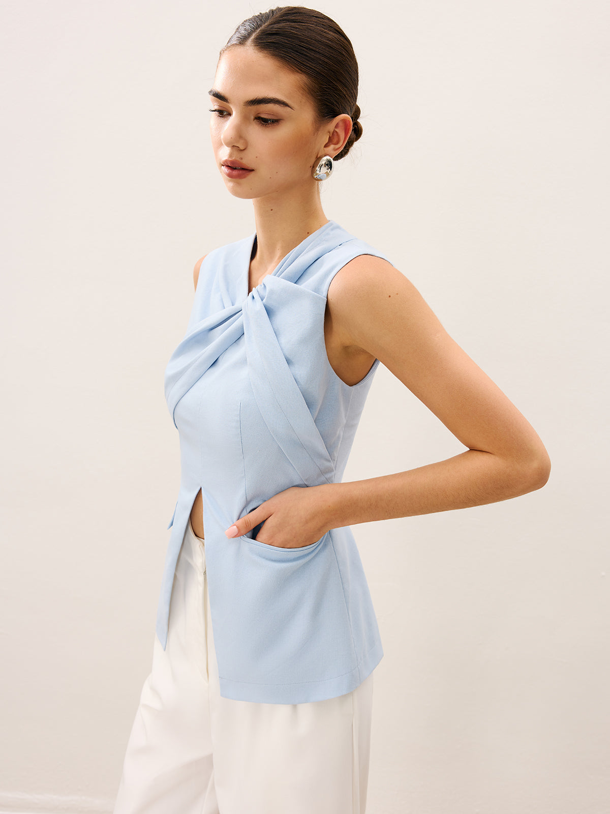 Linen & Cotton Pleated Sleeveless Vest With Invisible Zipper