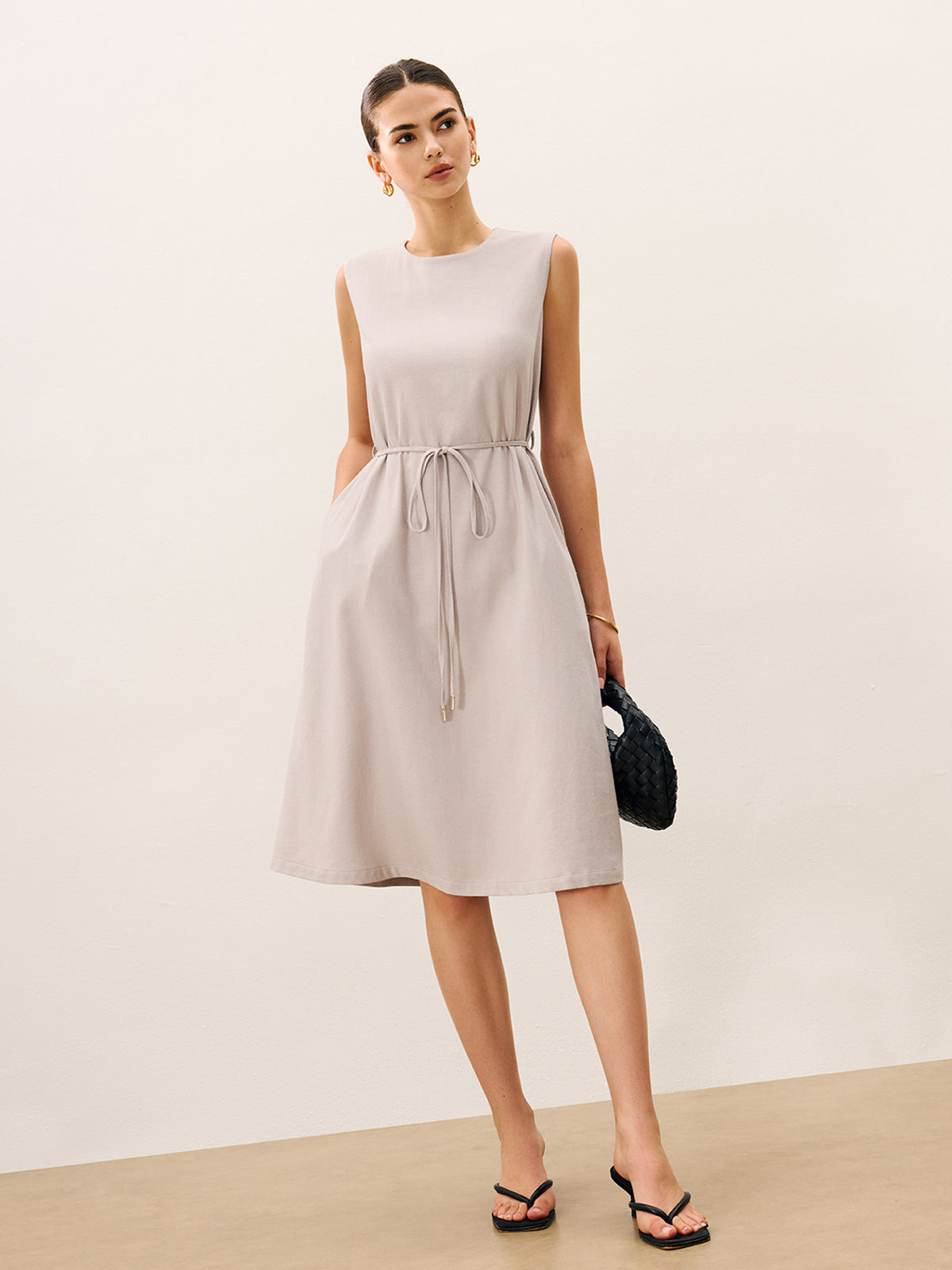 Sleeveless Tie Detail Midi Dress