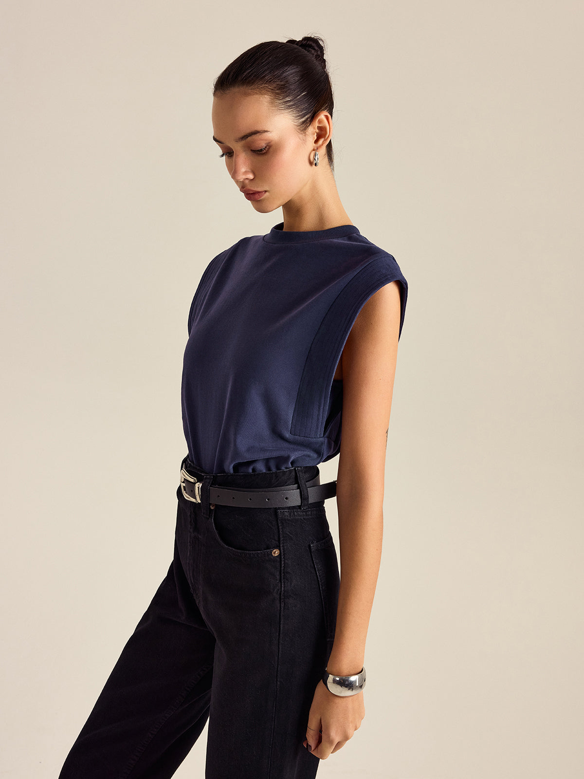 Solid Pleated Sleeveless Top