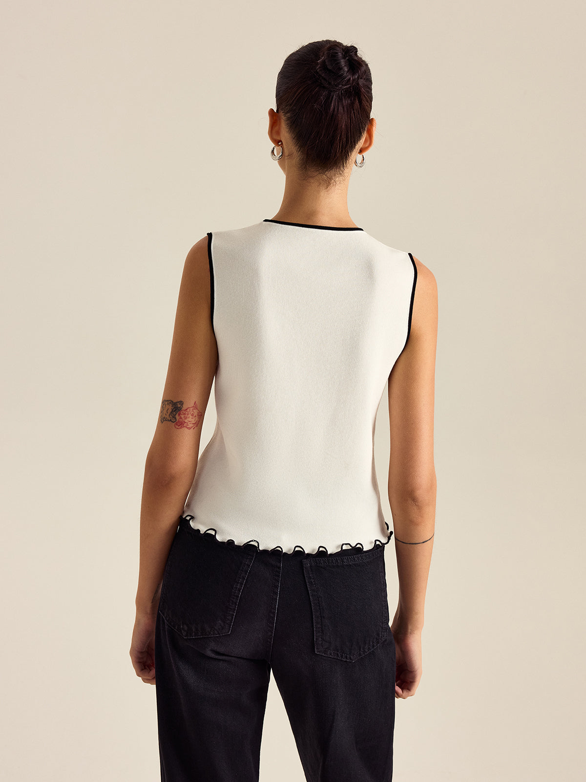 Contrasting Trim Tank Top