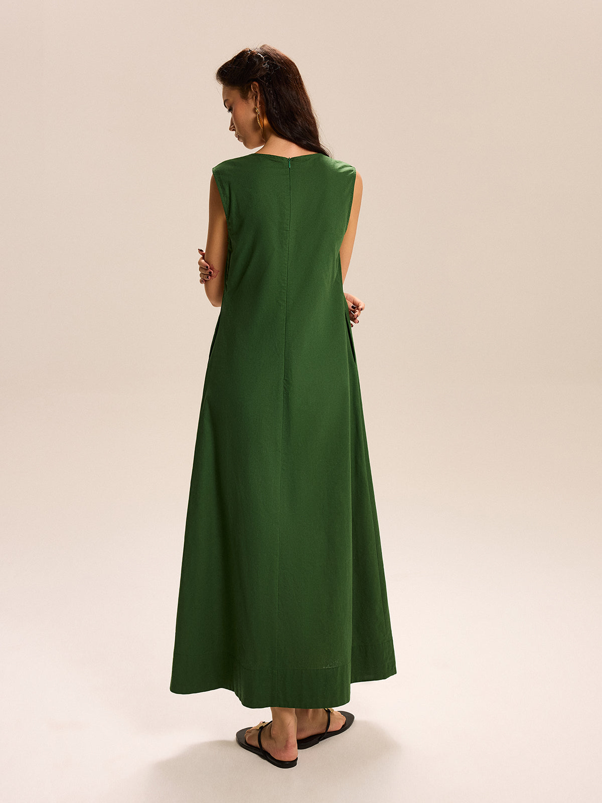 Linen & Cotton Pocketed V-Neck Maxi Dress