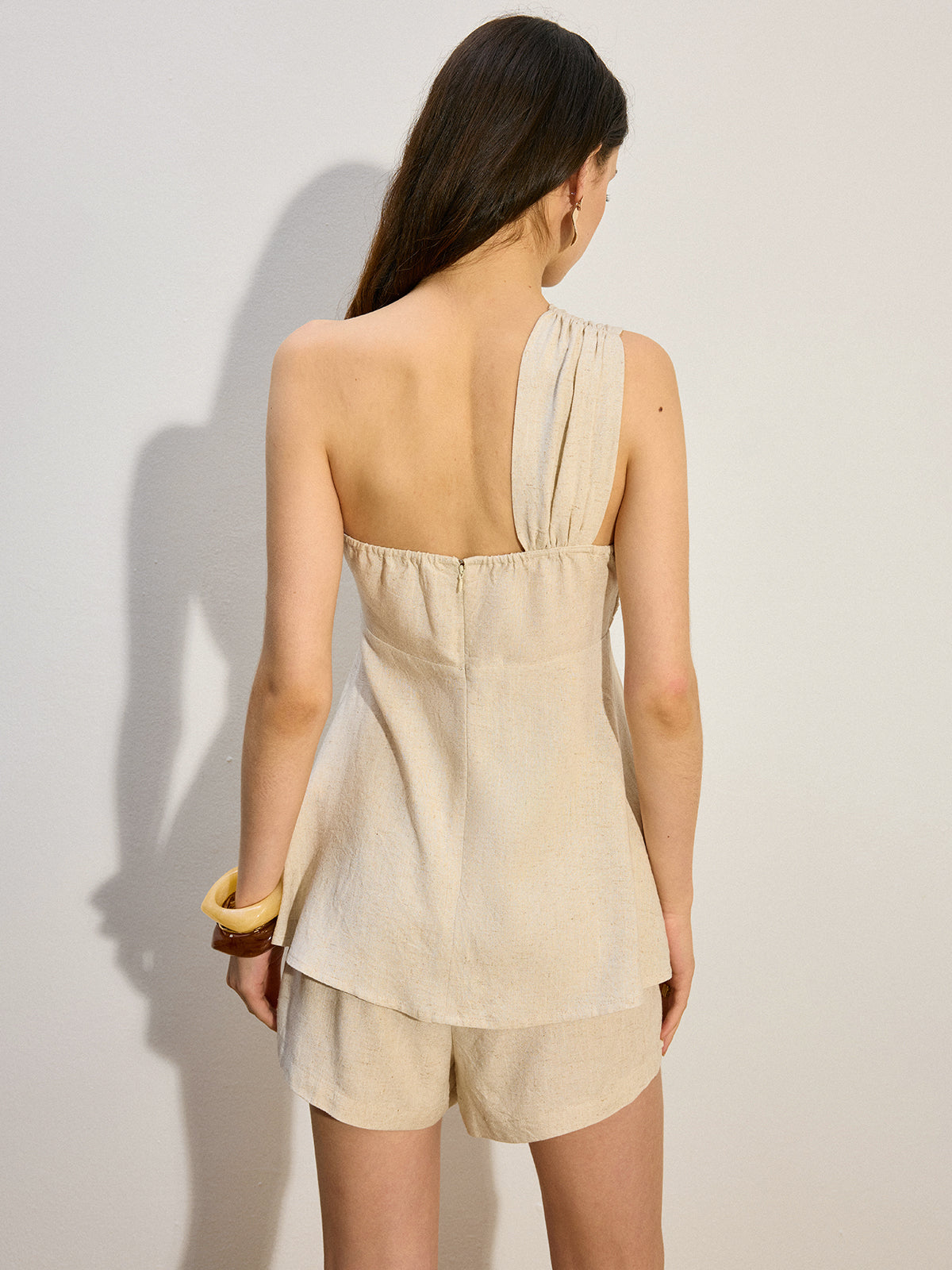 One-Shoulder Linen & Cotton Shorts Set
