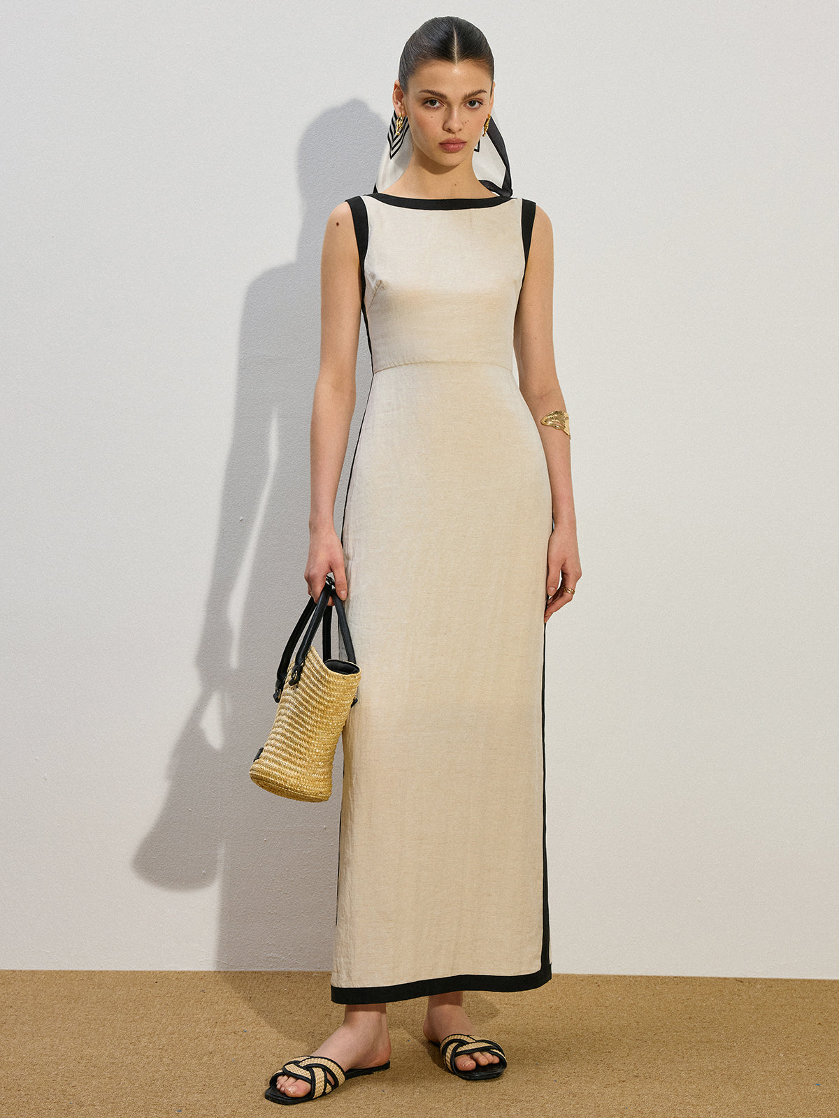 Contrast Trim Maxi Dress