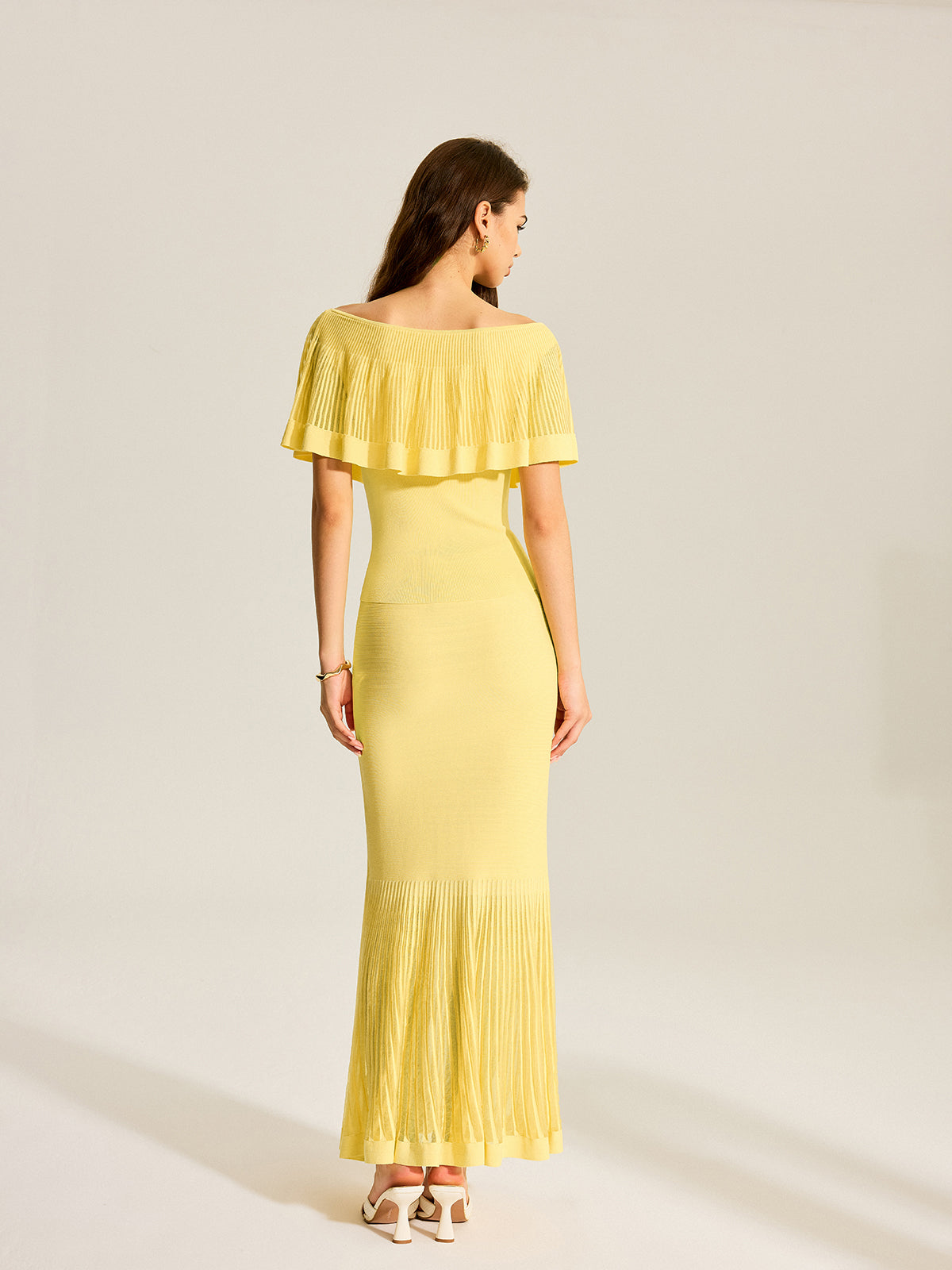 Off-Shoulder Knit Top With Trimmed Ruffles