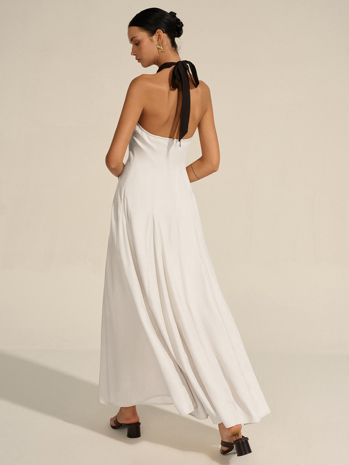 Halter Neck Cut-Out Maxi Dress