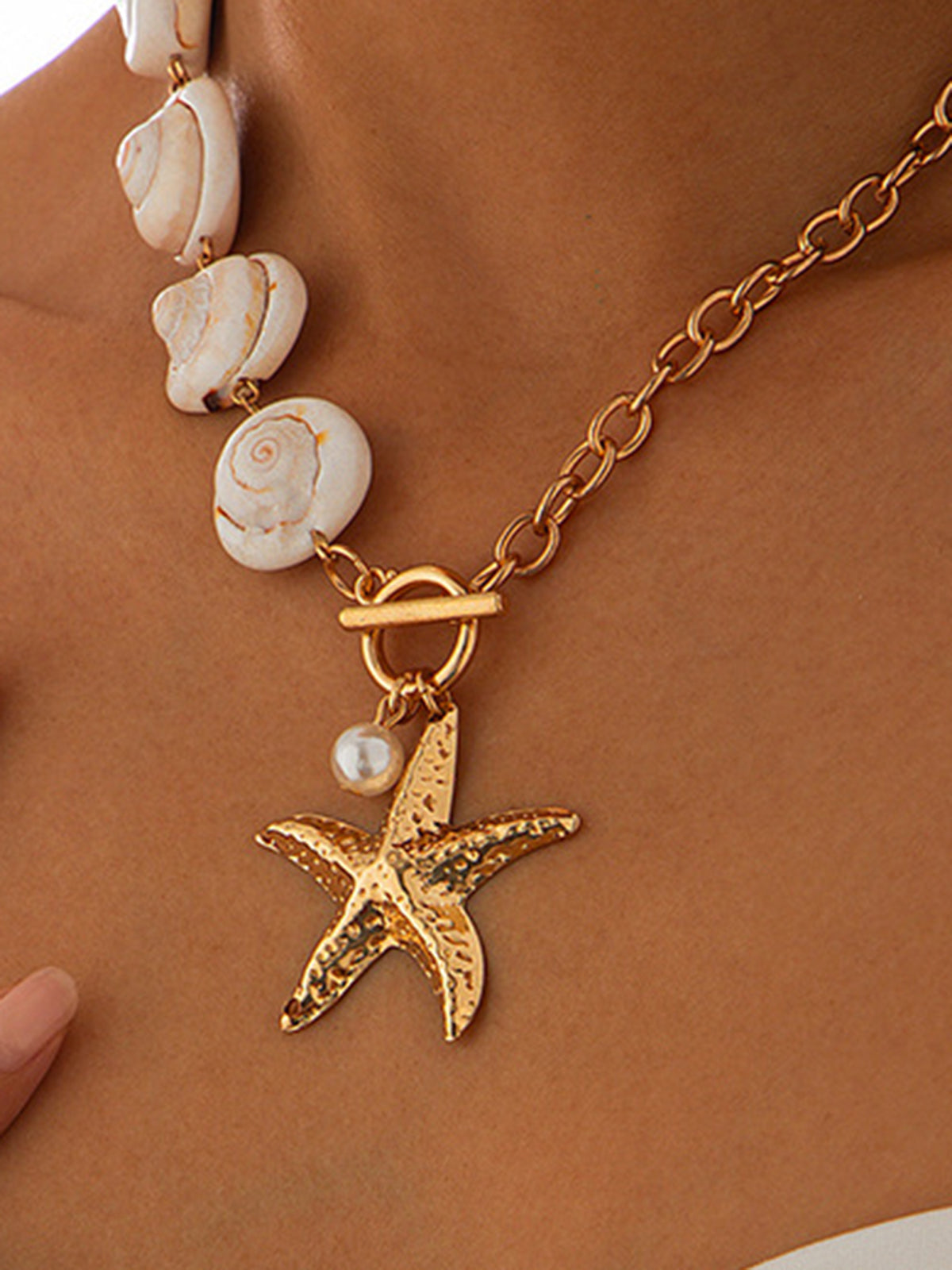 Seashell & Starfish Pendant Necklace