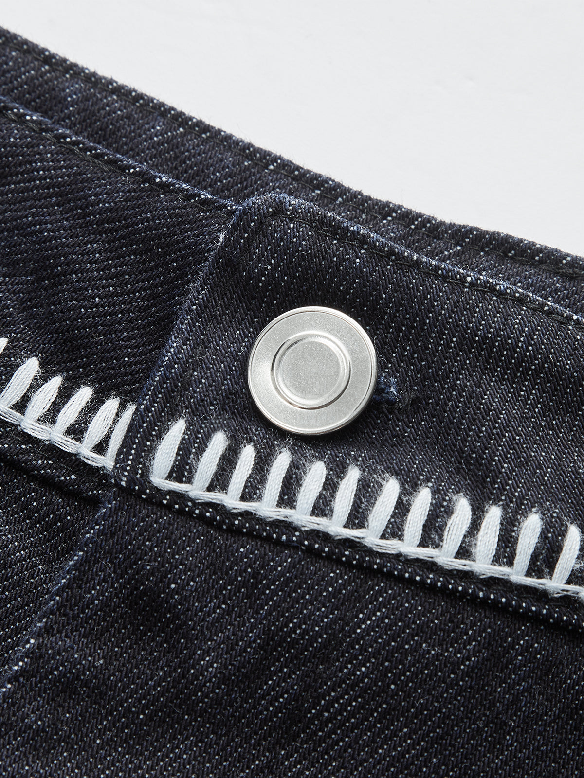 Contrast Trim Denim Shorts