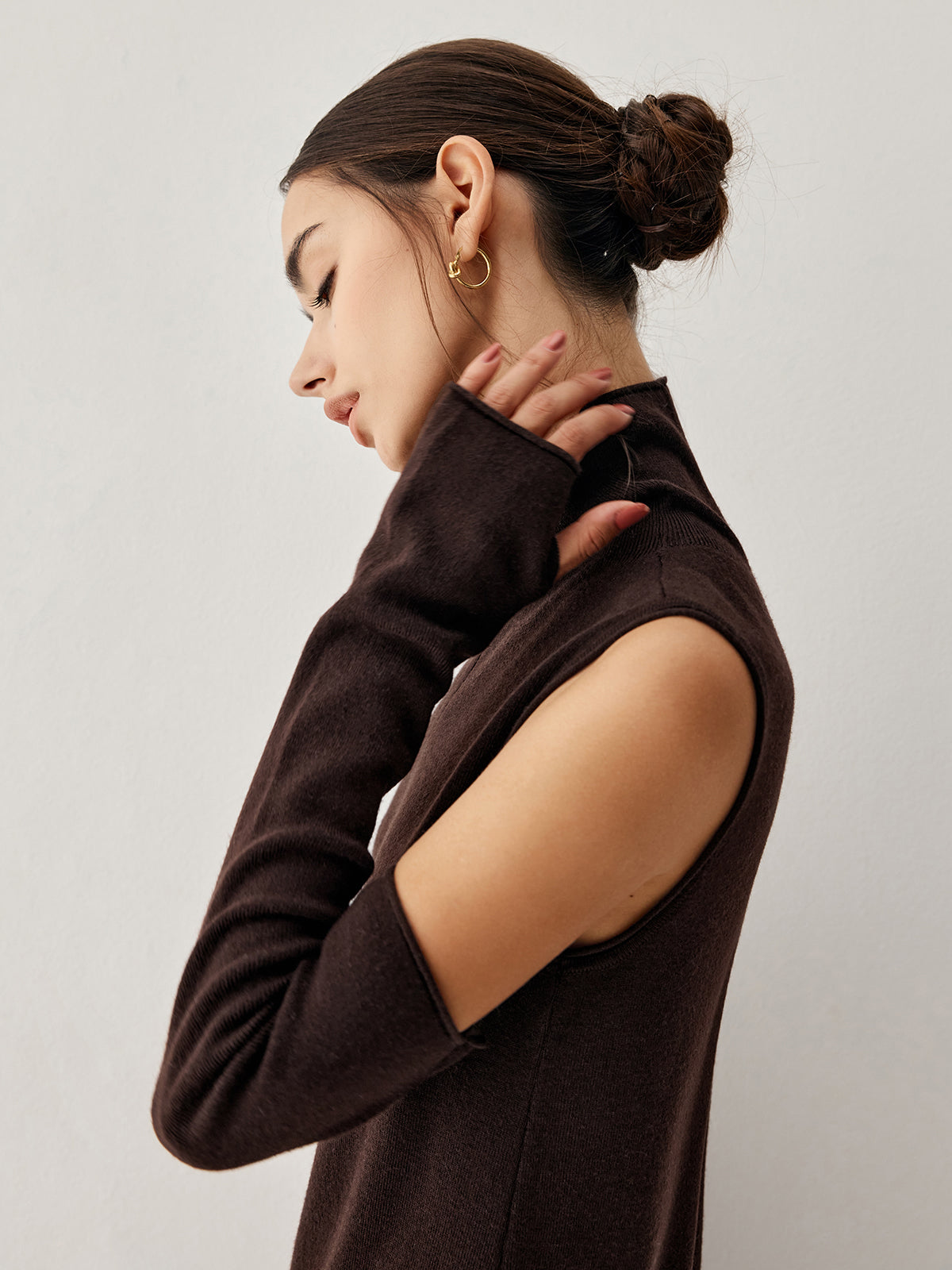 Mock Neck Long Sweater Dress With Gloves