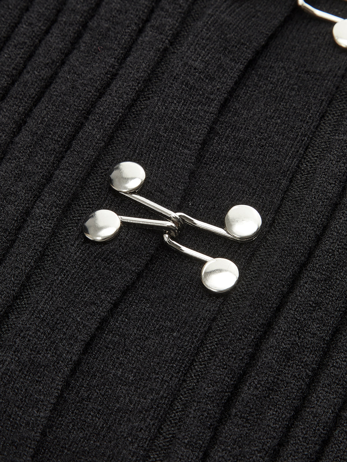 Hook Front Skinny Knit Top