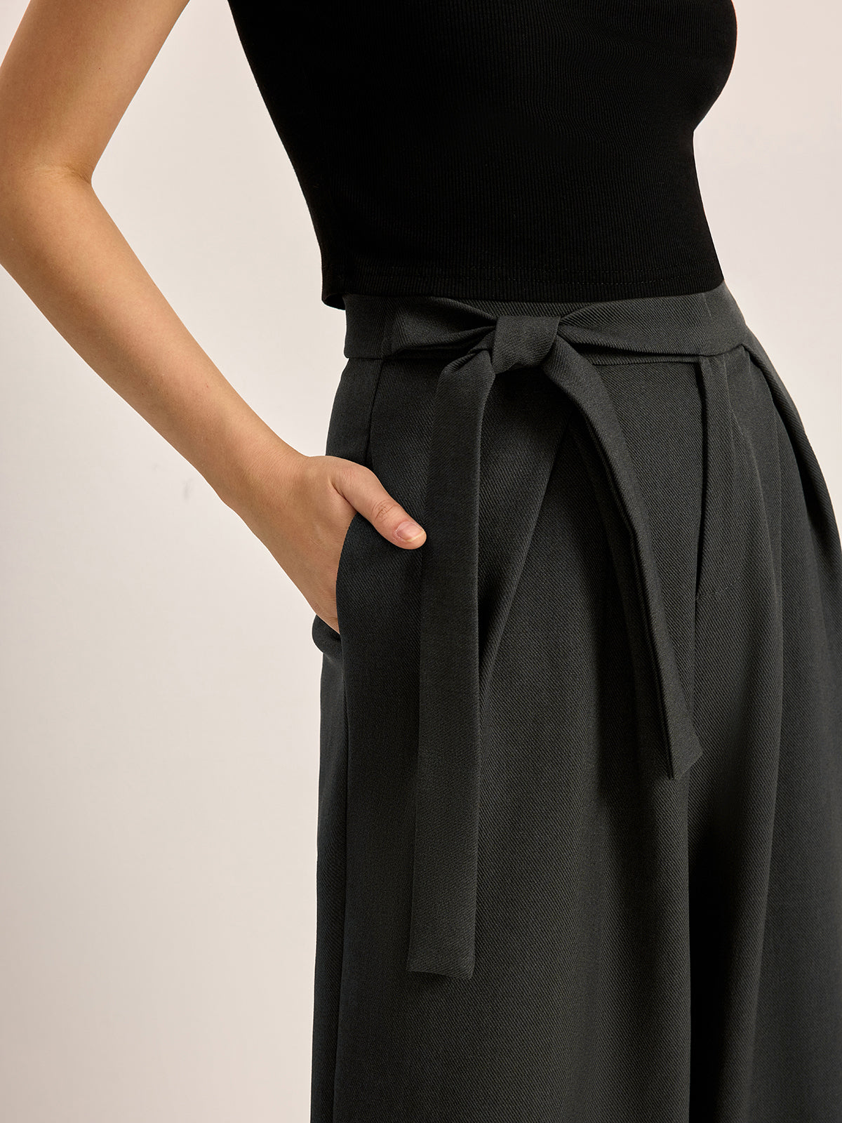 Mid-Waist Tie Belt Pants With Pockets
