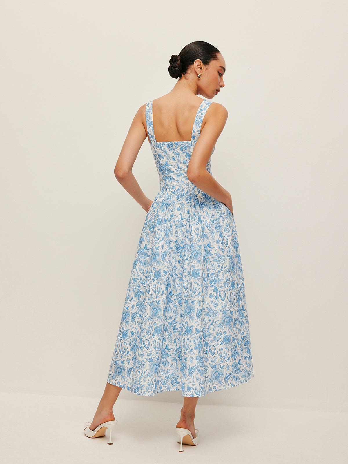 Square-Neck Printed Dress With Pockets