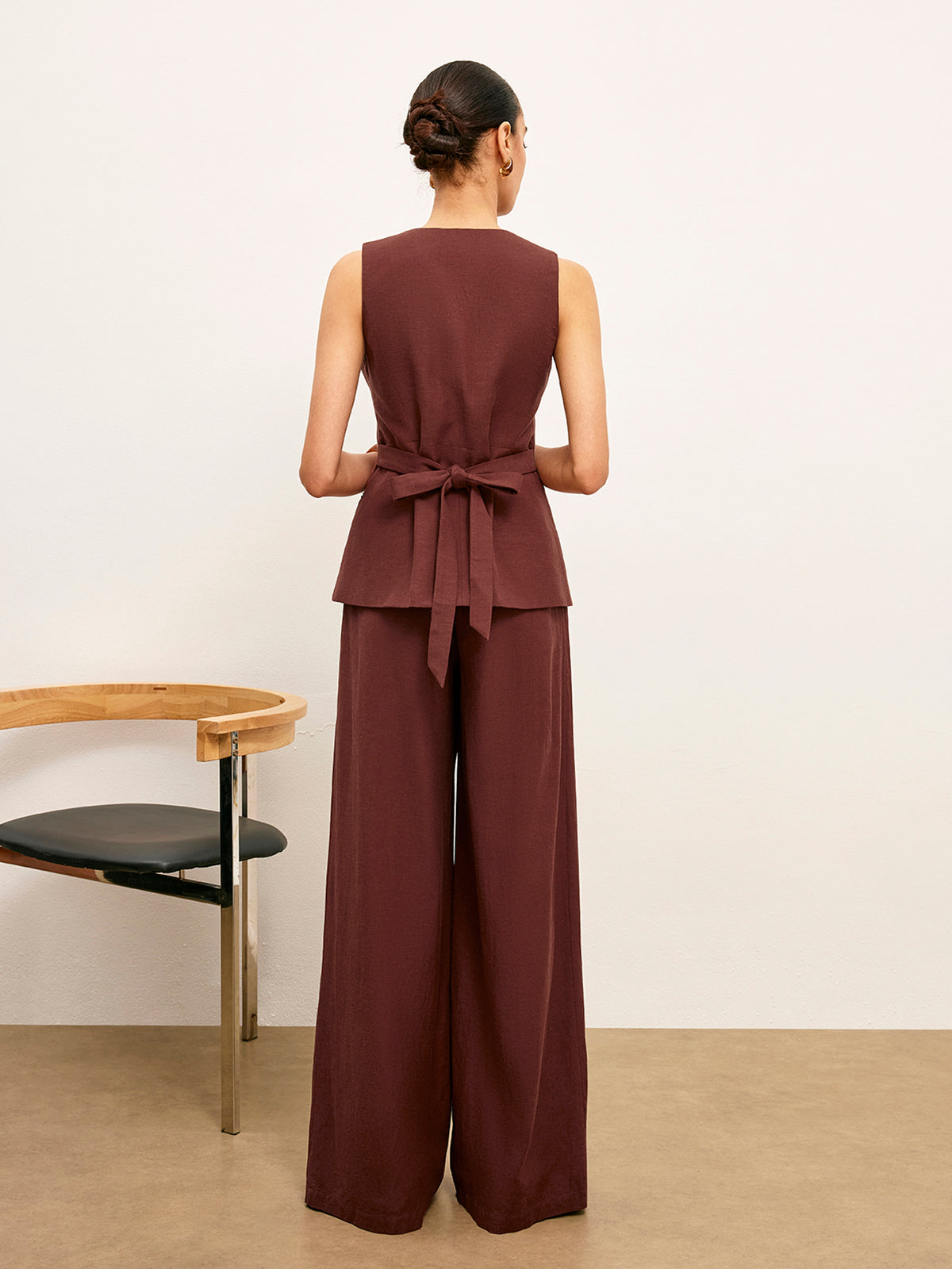 Mid-Waist Wide-Leg Pants With Pockets