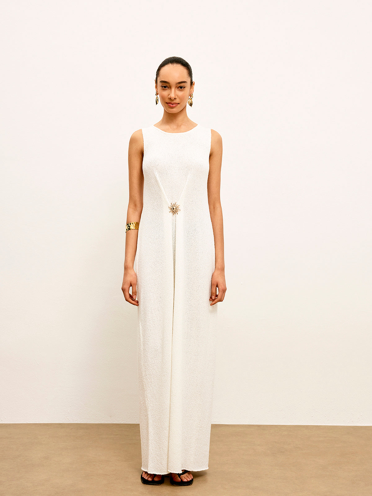 Metal Detail Sleeveless Sweater Dress