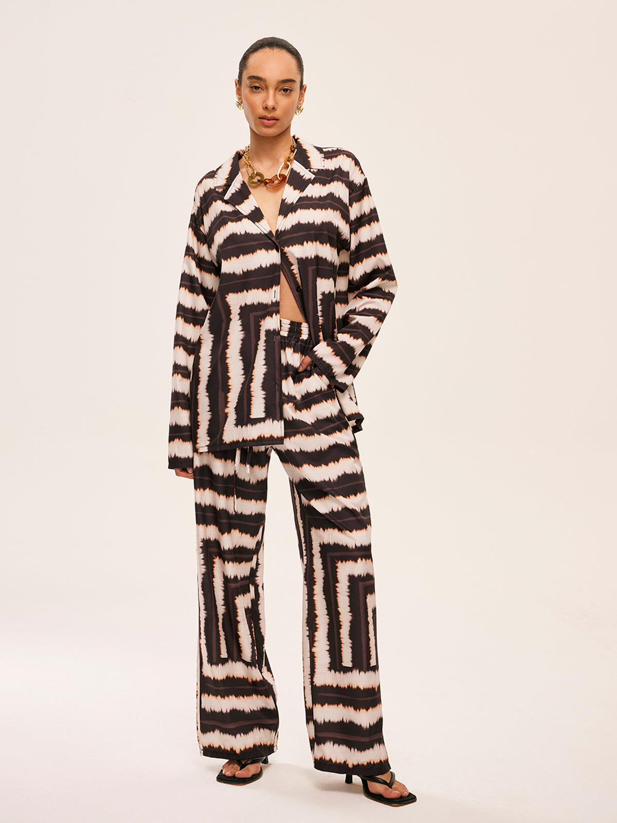 Geometric Color-Block Pants Set With Pockets