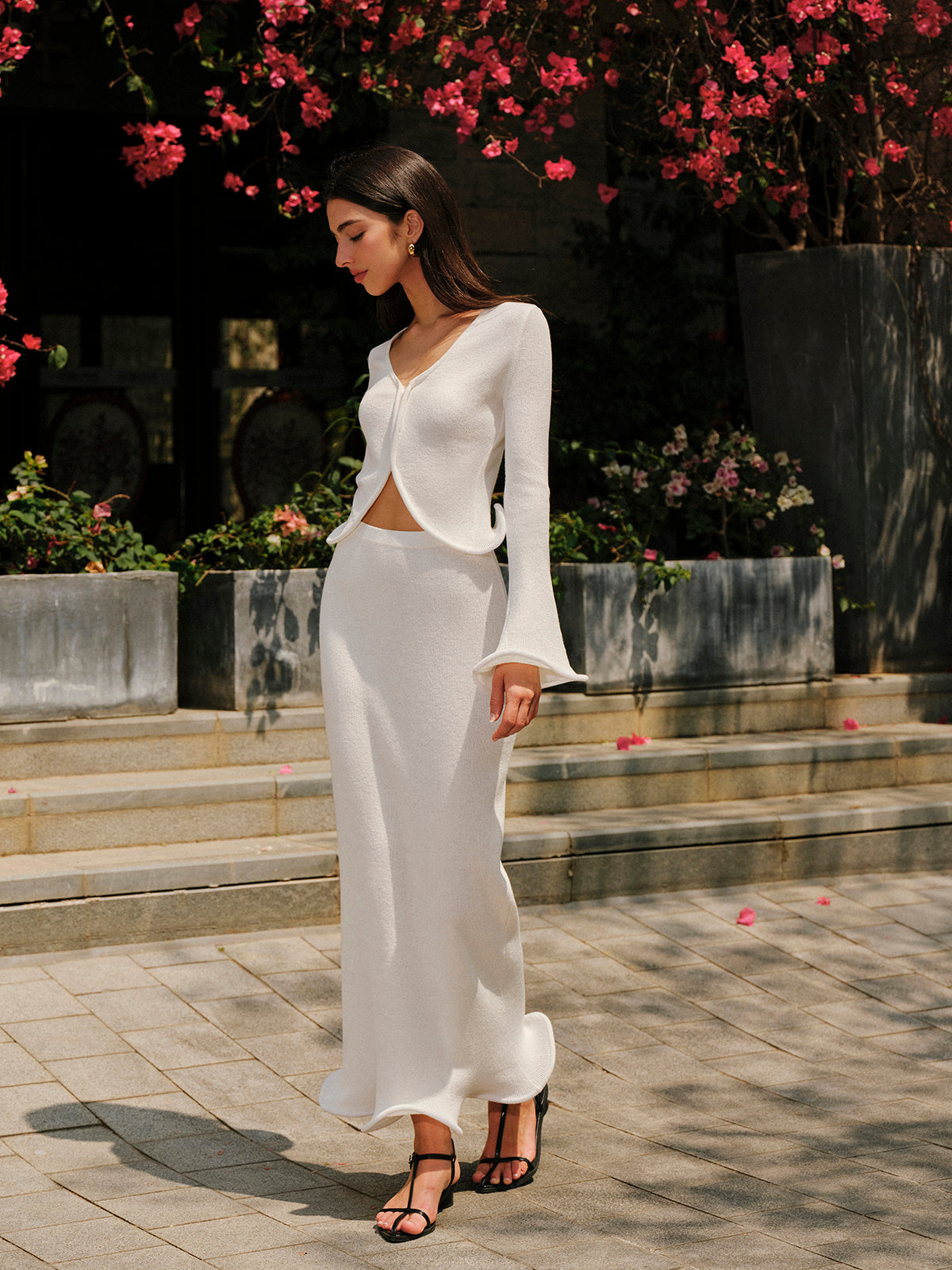 Ruffled Hem Knit Skirt