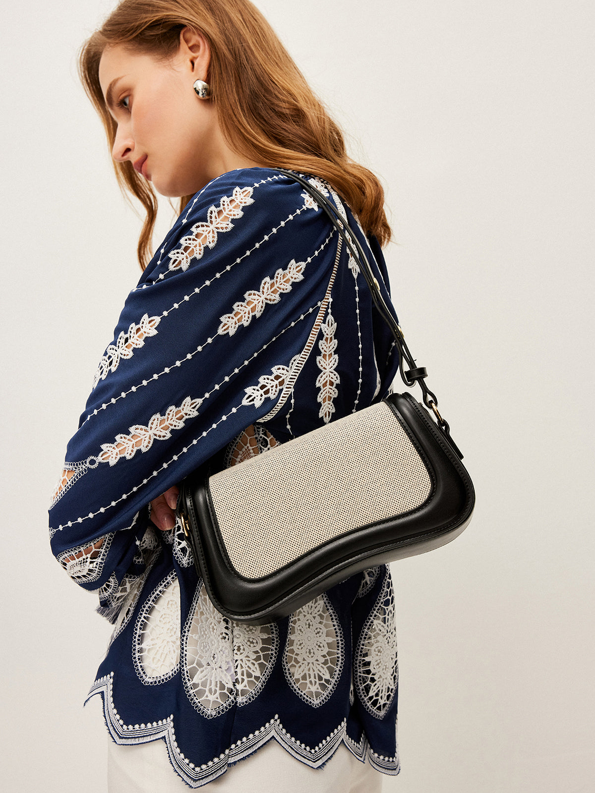 Two-Tone Handbag With Adjustable Strap