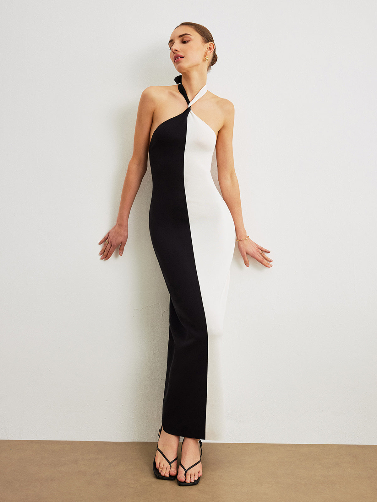 Color Block Halter Knotted Backless Long Dress