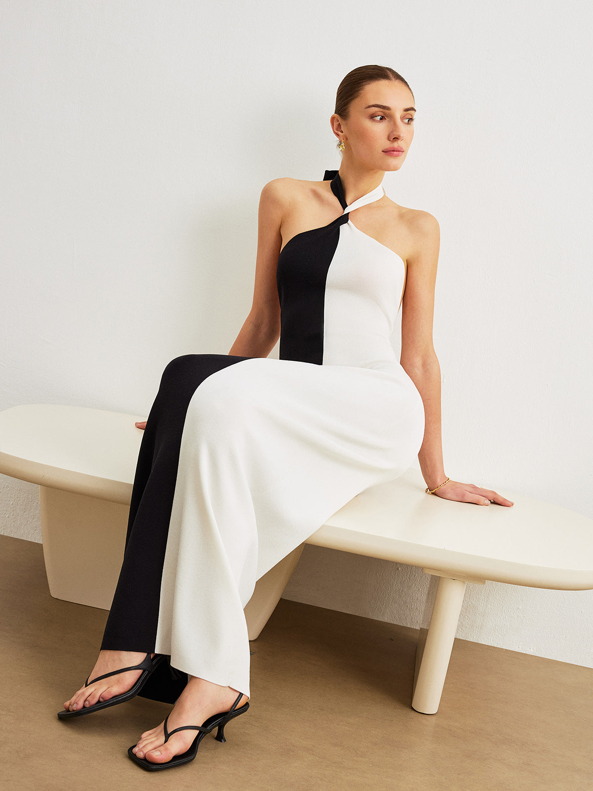 Color Block Halter Knotted Backless Long Dress