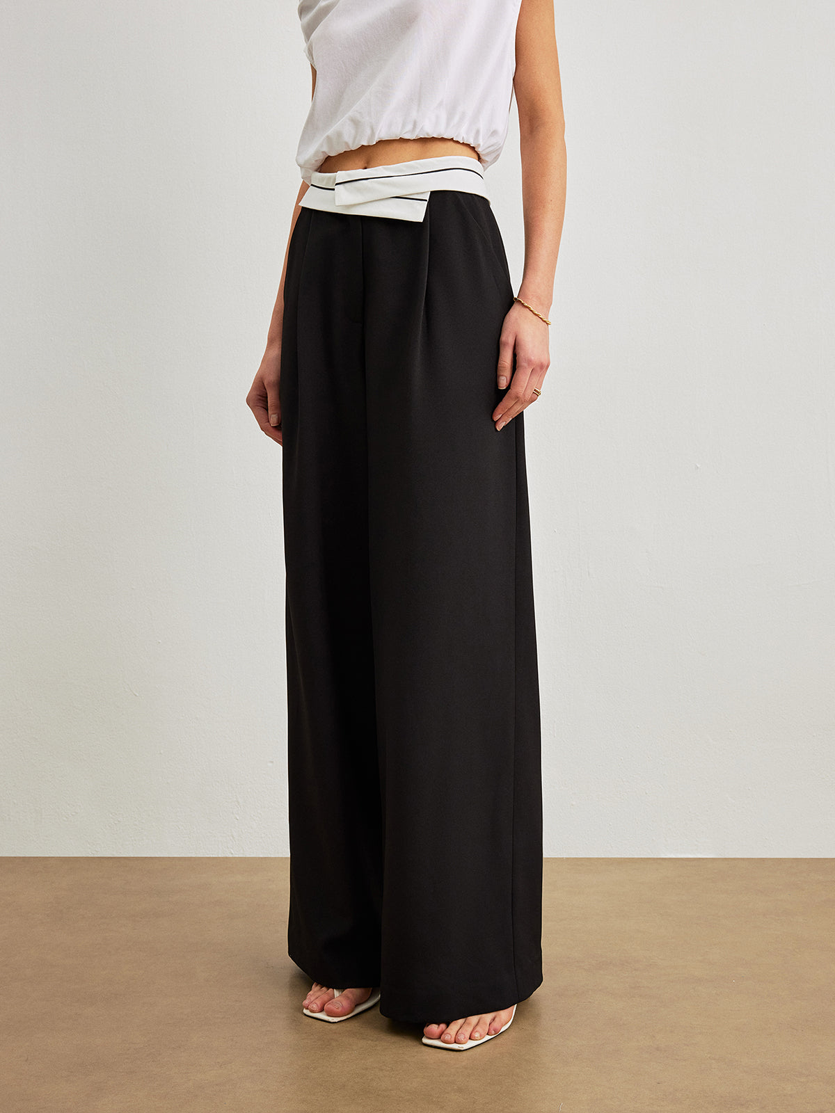 Mid-Waist Pants With Pockets & Contrast Waistband