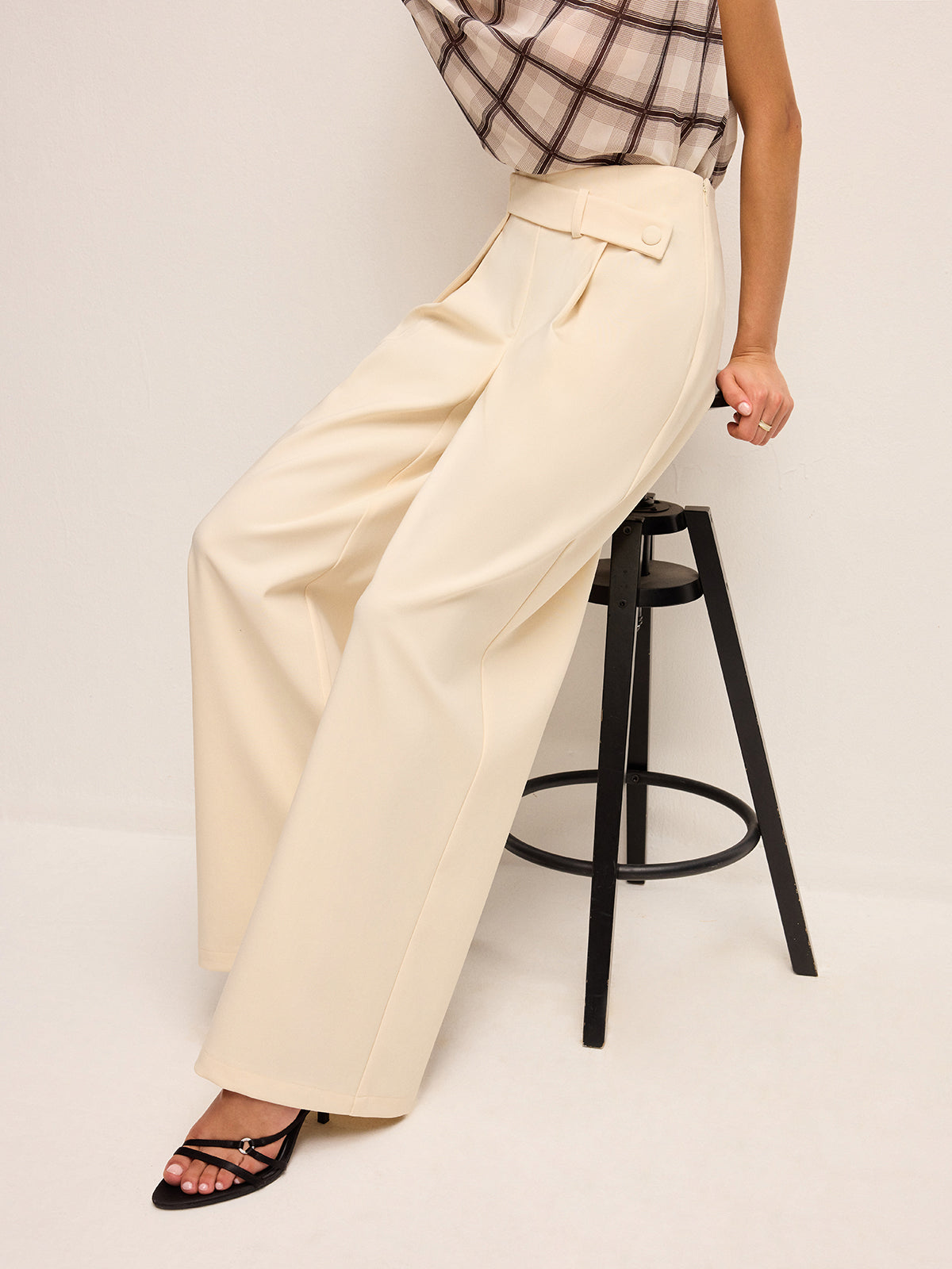 High-Waisted Wide-Leg Pants With Belted Detail