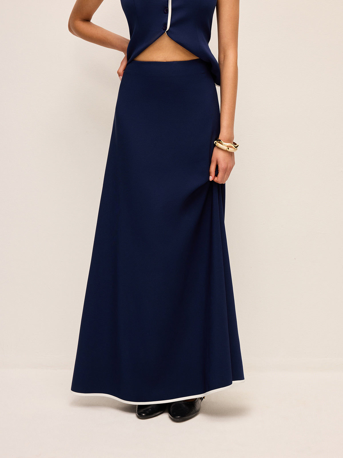 Mid-Waist Flared Skirt