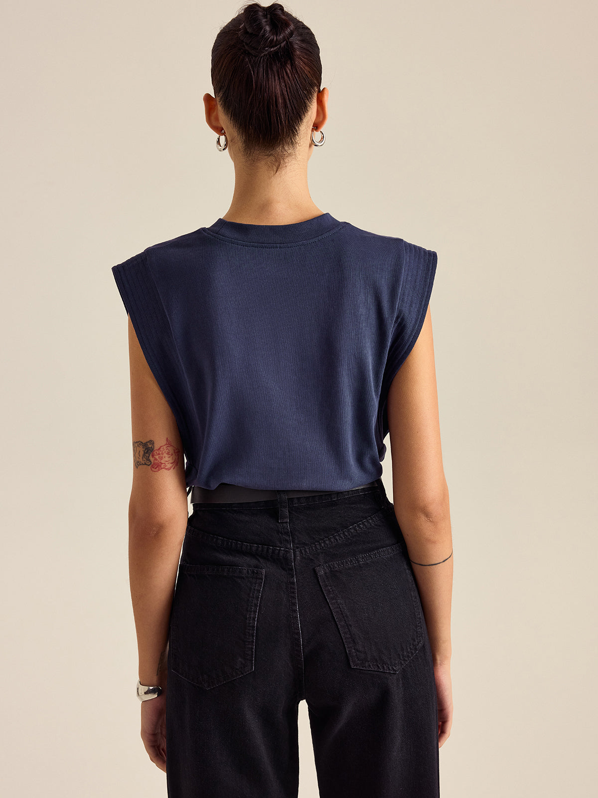 Solid Pleated Sleeveless Top