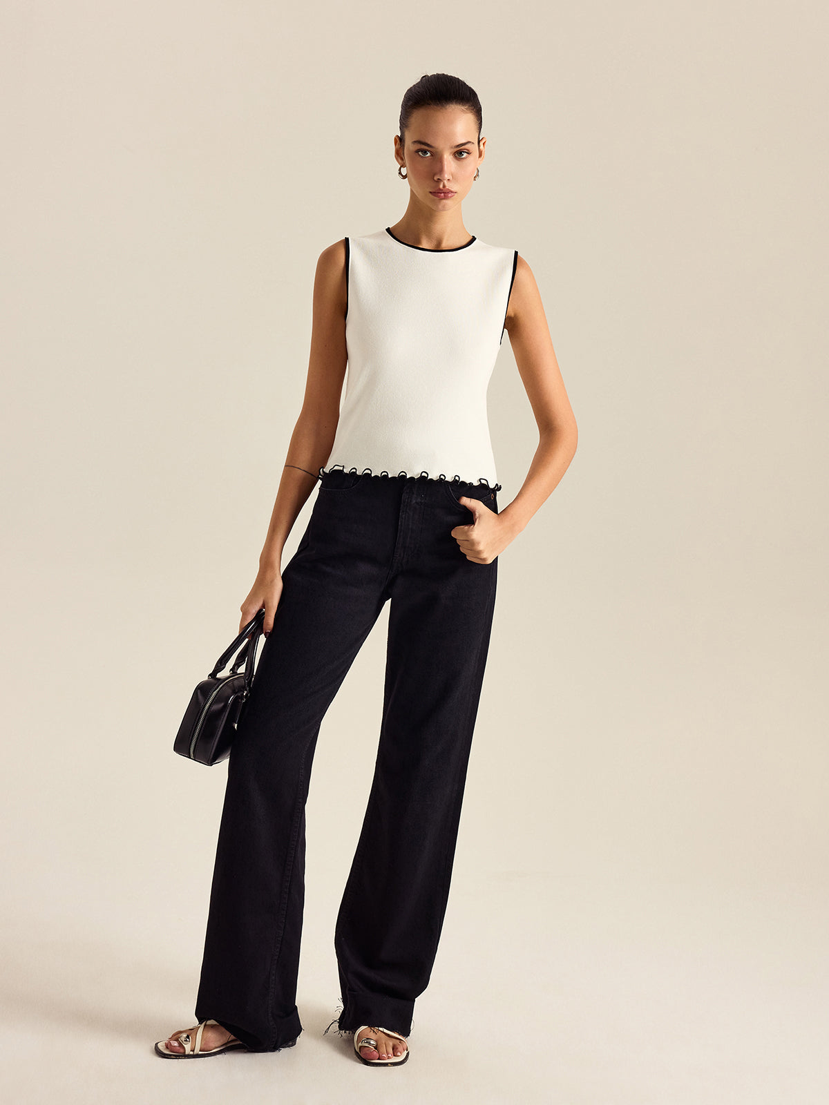 Contrasting Trim Tank Top