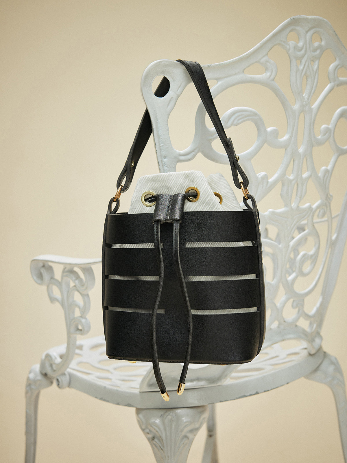 Drawstring Strap Detail Bucket Bag