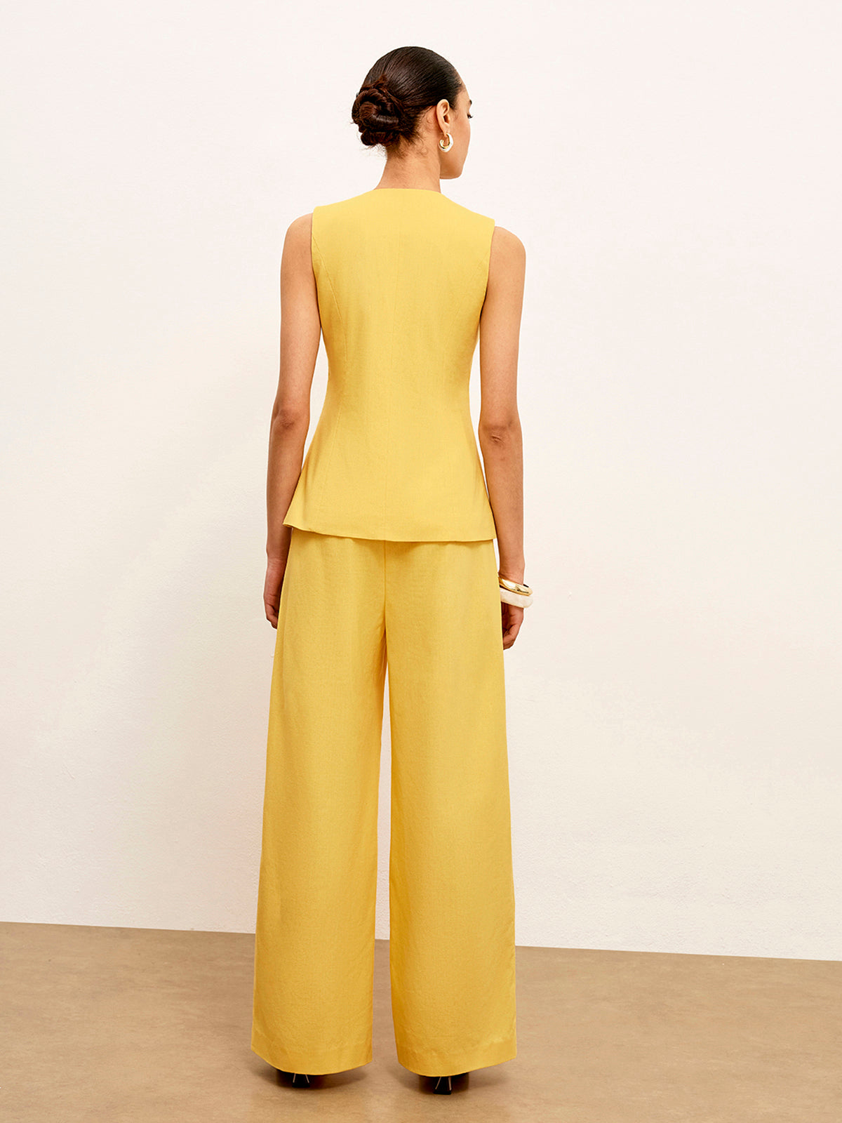 Linen & Cotton Asymmetrical Button Sleeveless Vest