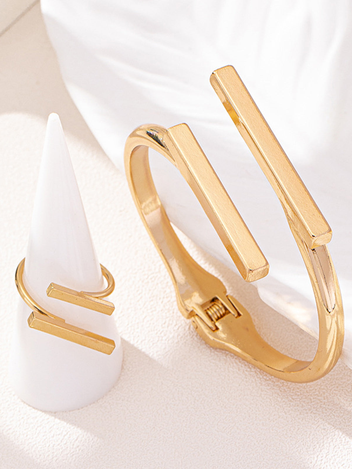 Geometric Golden Ring & Bracelet Set