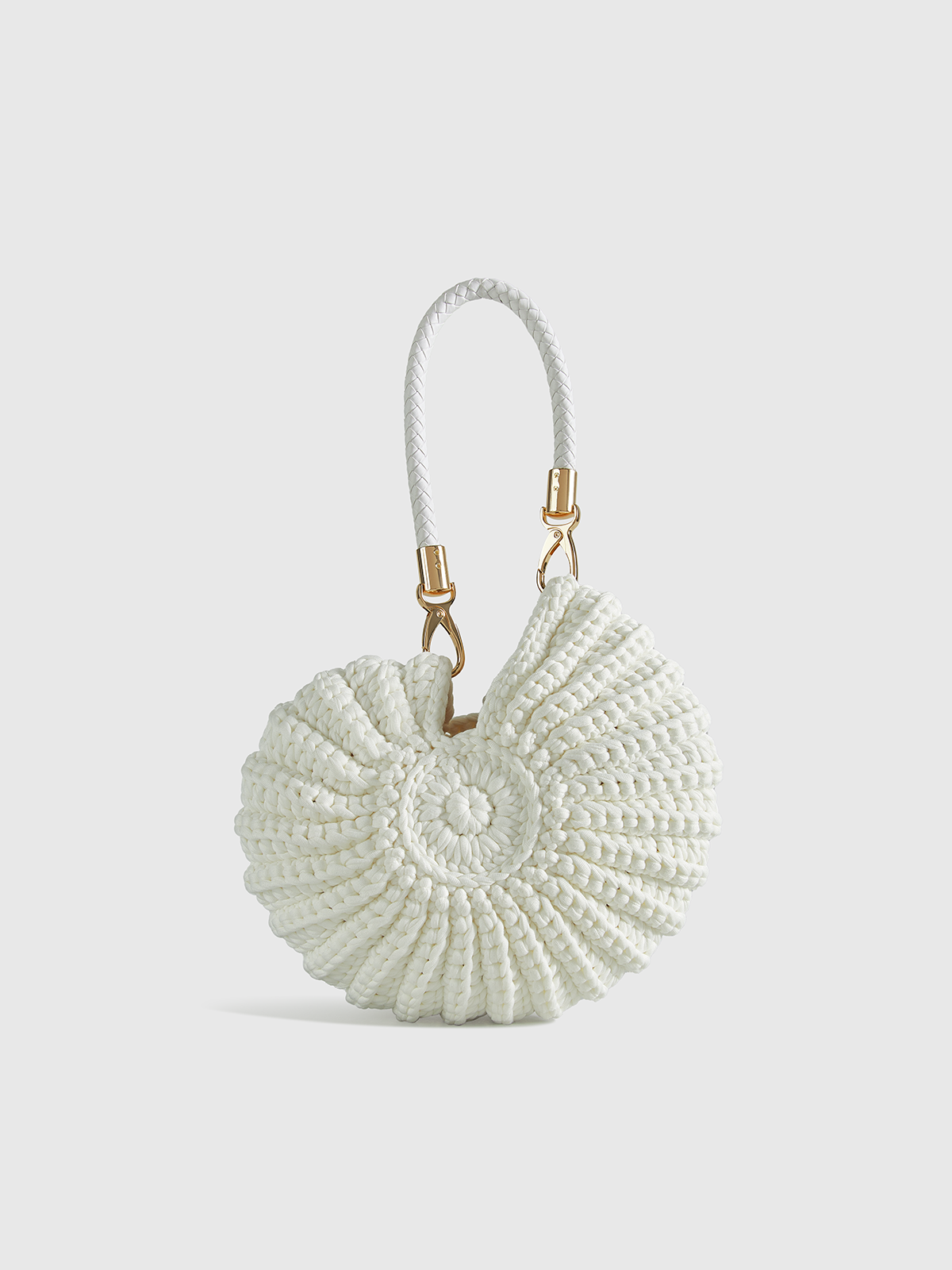 Crocheted Conch-Shaped Handbag